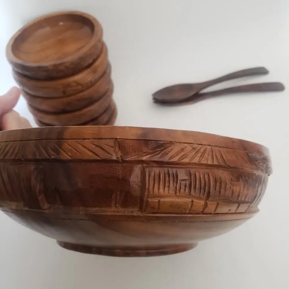 Wooden vtg hand